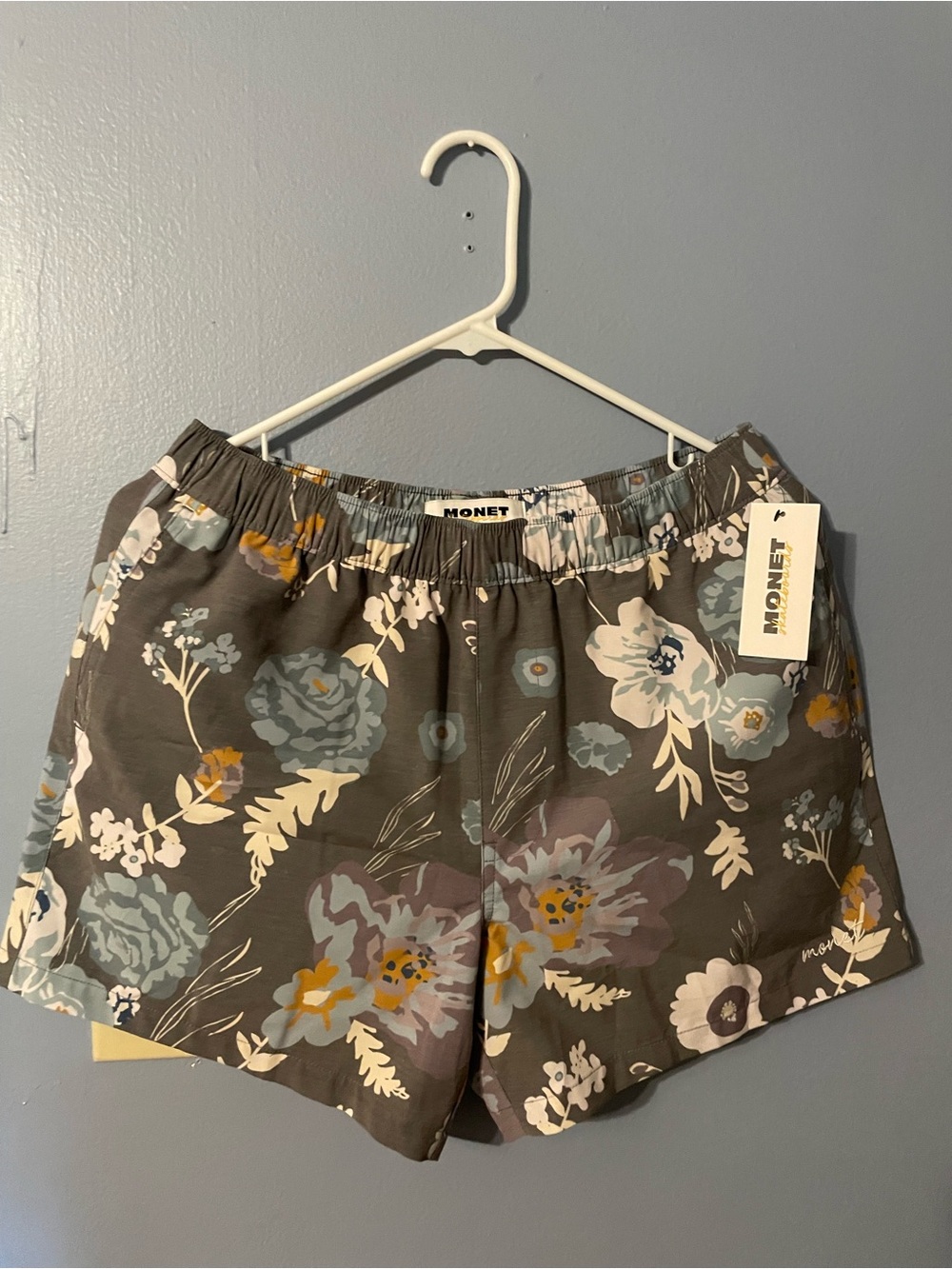 Monet Men's Small Swim Hybrids in Charcoal Gray Floral Print